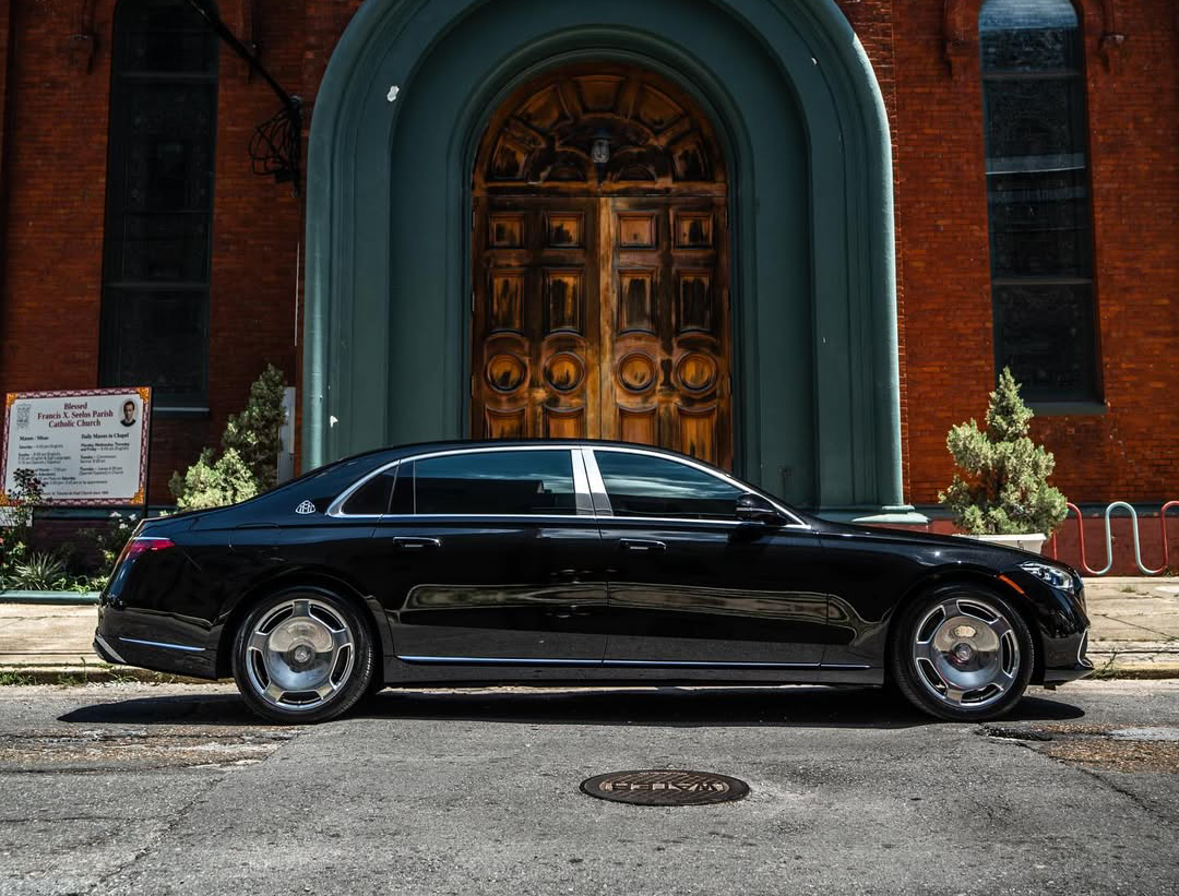 Professional luxury car service in New Orleans with chauffeur and executive vehicle