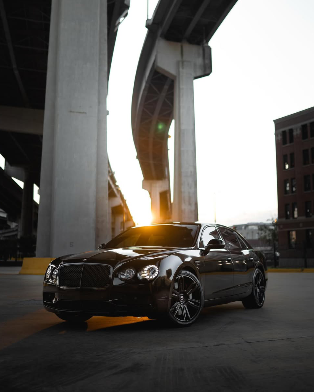 Executive luxury private car service in New Orleans with professional chauffeur