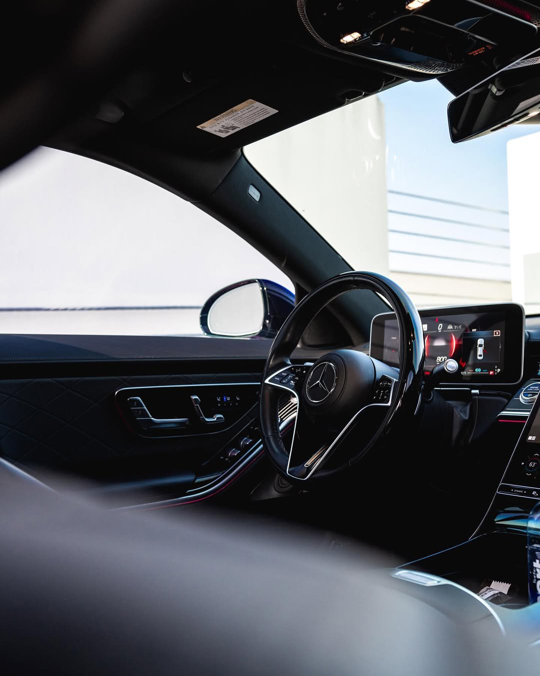 Luxury limousine service operating in New Orleans for business and private travelers